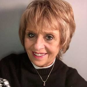 Meet your Posher, Annette